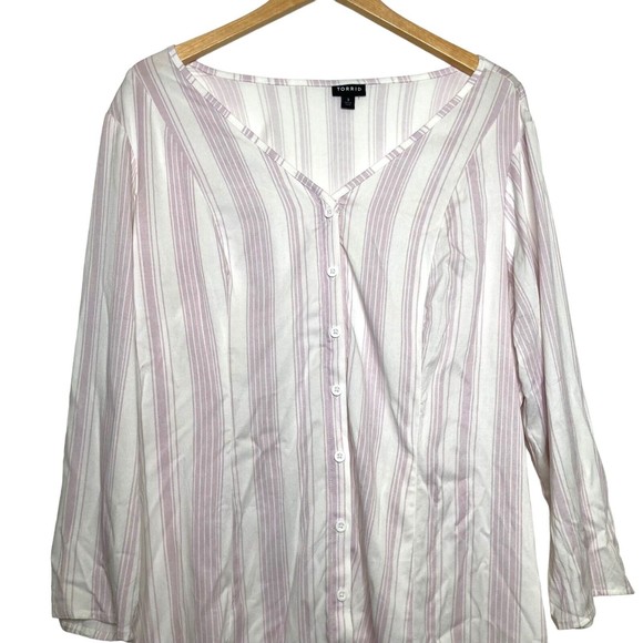 Torrid Women's Challis Striped Tunic Top Faux Button Up Size 3 Tie At Waist - Picture 4 of 12